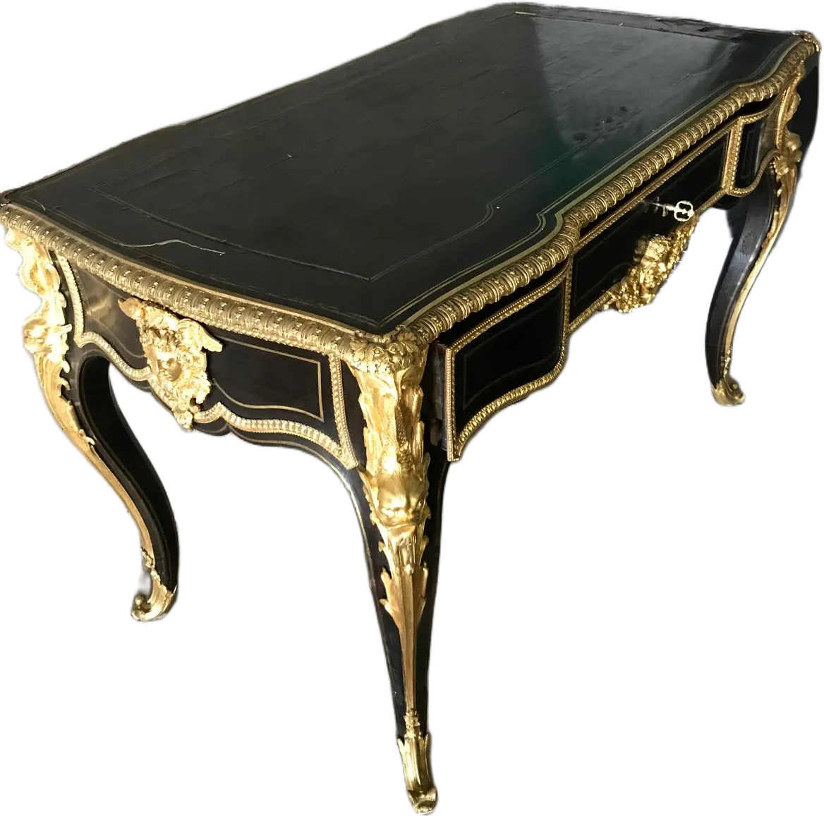 Bureau noir et or style Louis XV