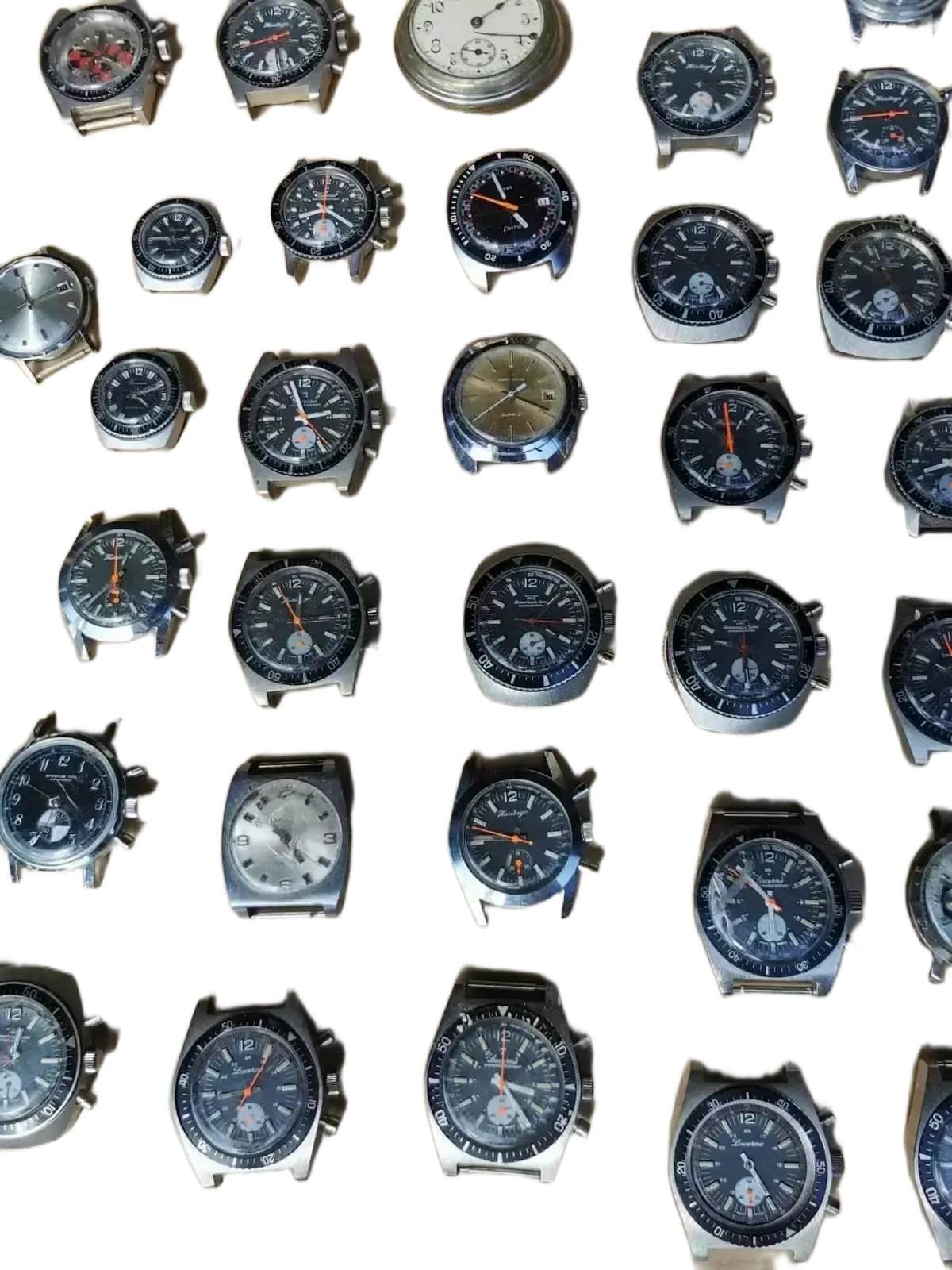 Collection de montres-bracelets vintage à cadran noir